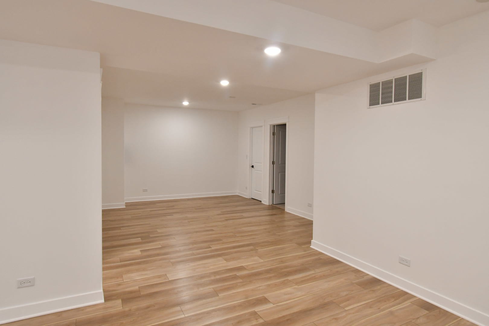 20873 Chesson Street, Lynwood, IL 60411