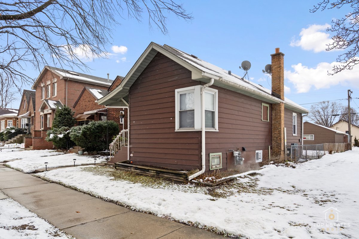 5404 S 72nd Court, Summit, IL 60501