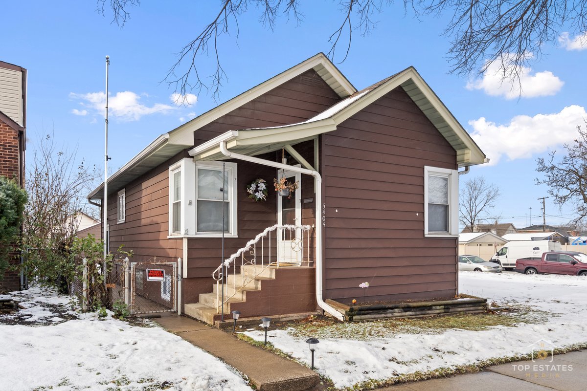 5404 S 72nd Court, Summit, IL 60501