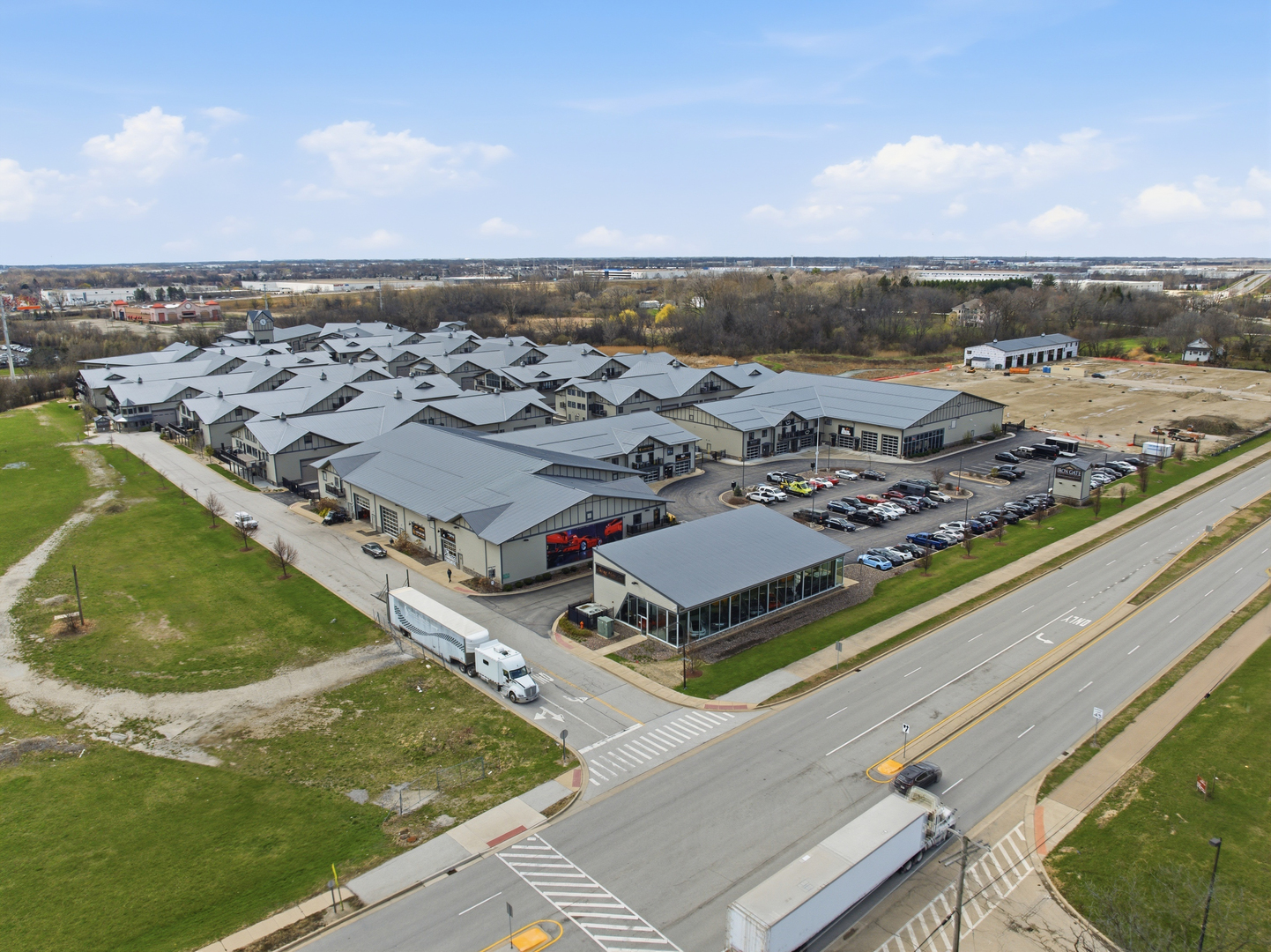 2112 Ferry Road #106, Naperville, IL 60563