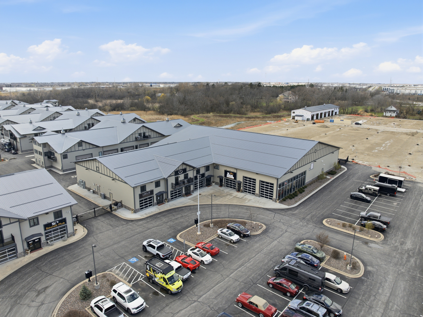 2112 Ferry Road #106, Naperville, IL 60563