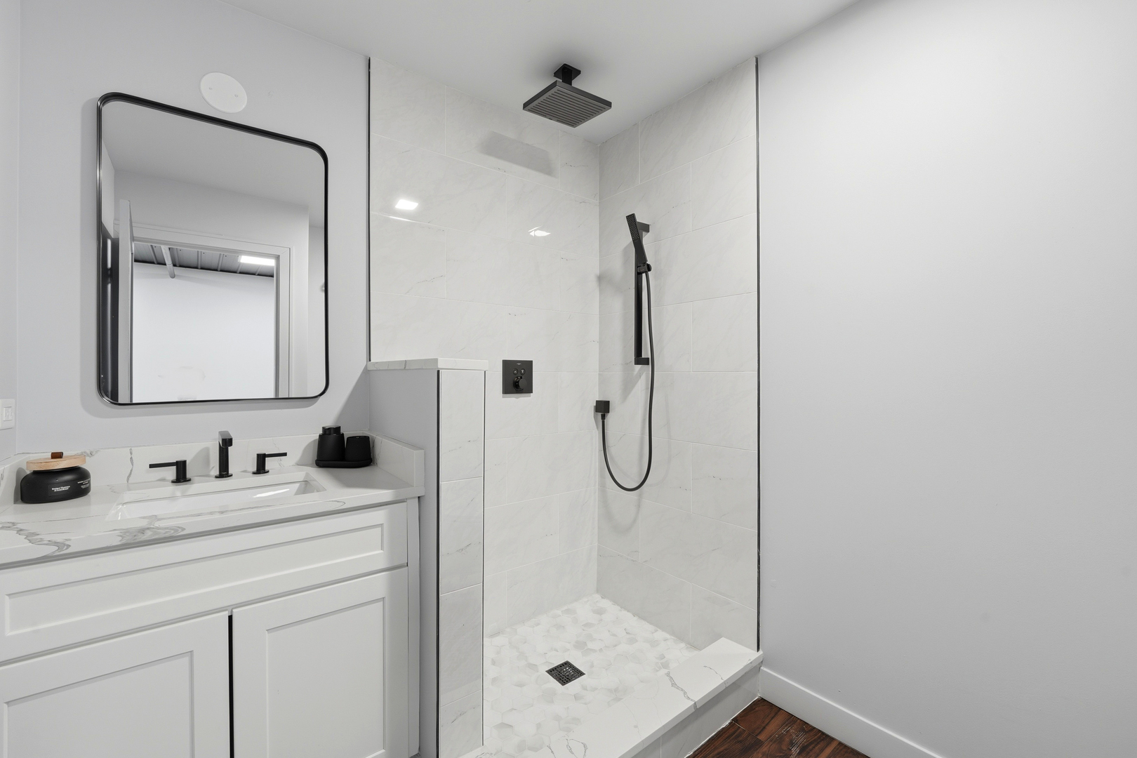 2112 Ferry Road #106, Naperville, IL 60563