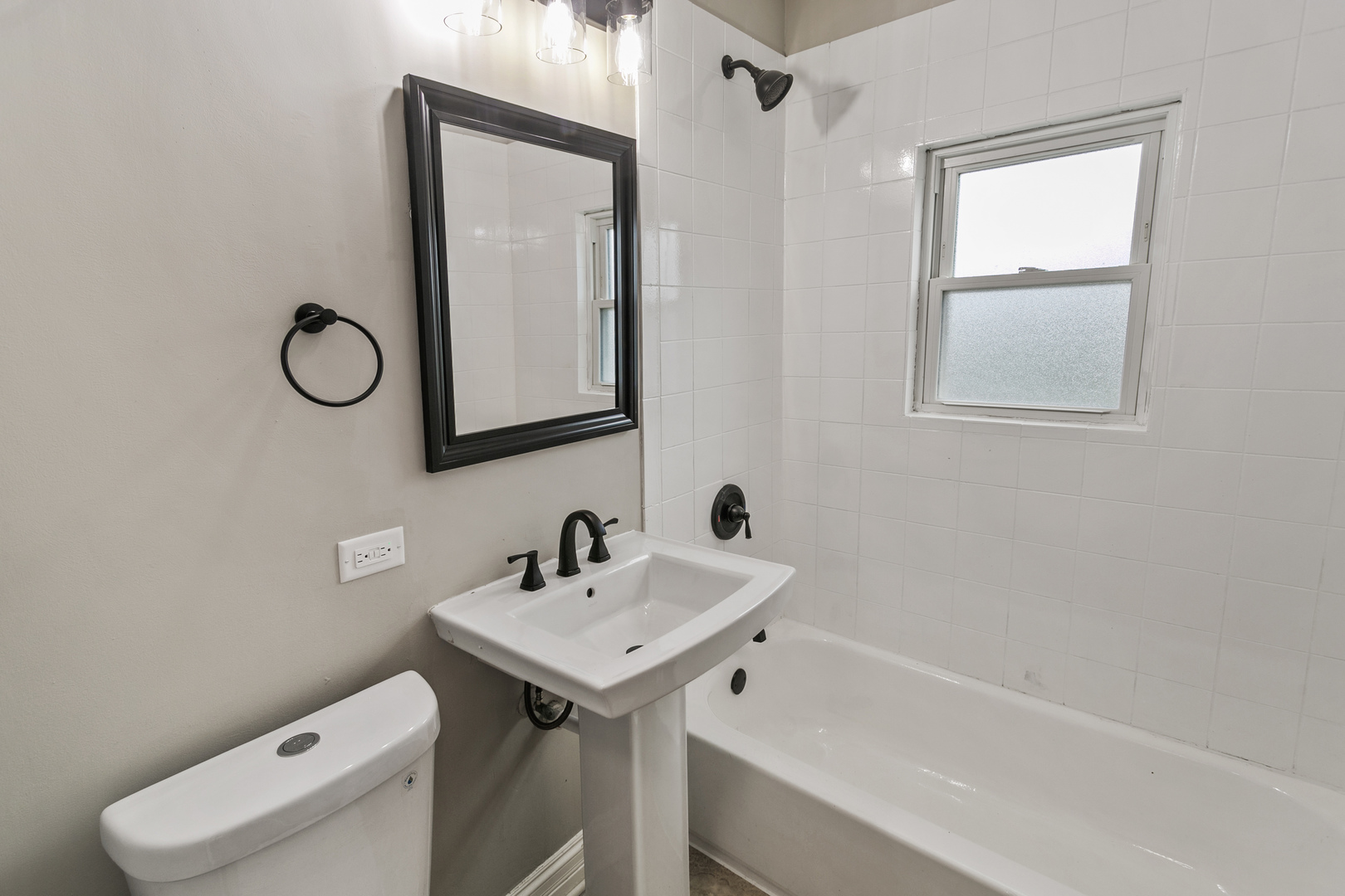 17065 Crane Avenue, Hazel Crest, IL 60429