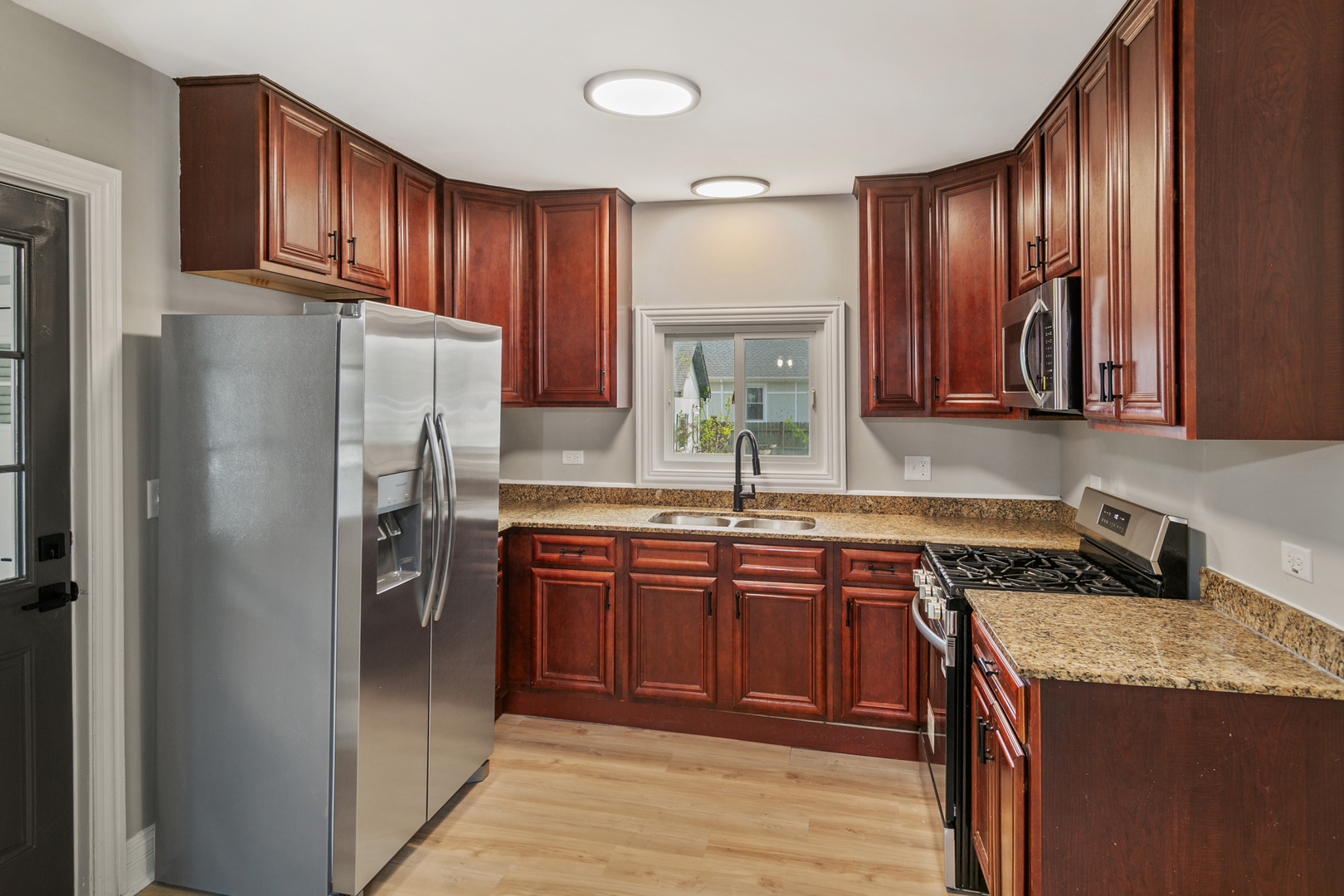 17065 Crane Avenue, Hazel Crest, IL 60429