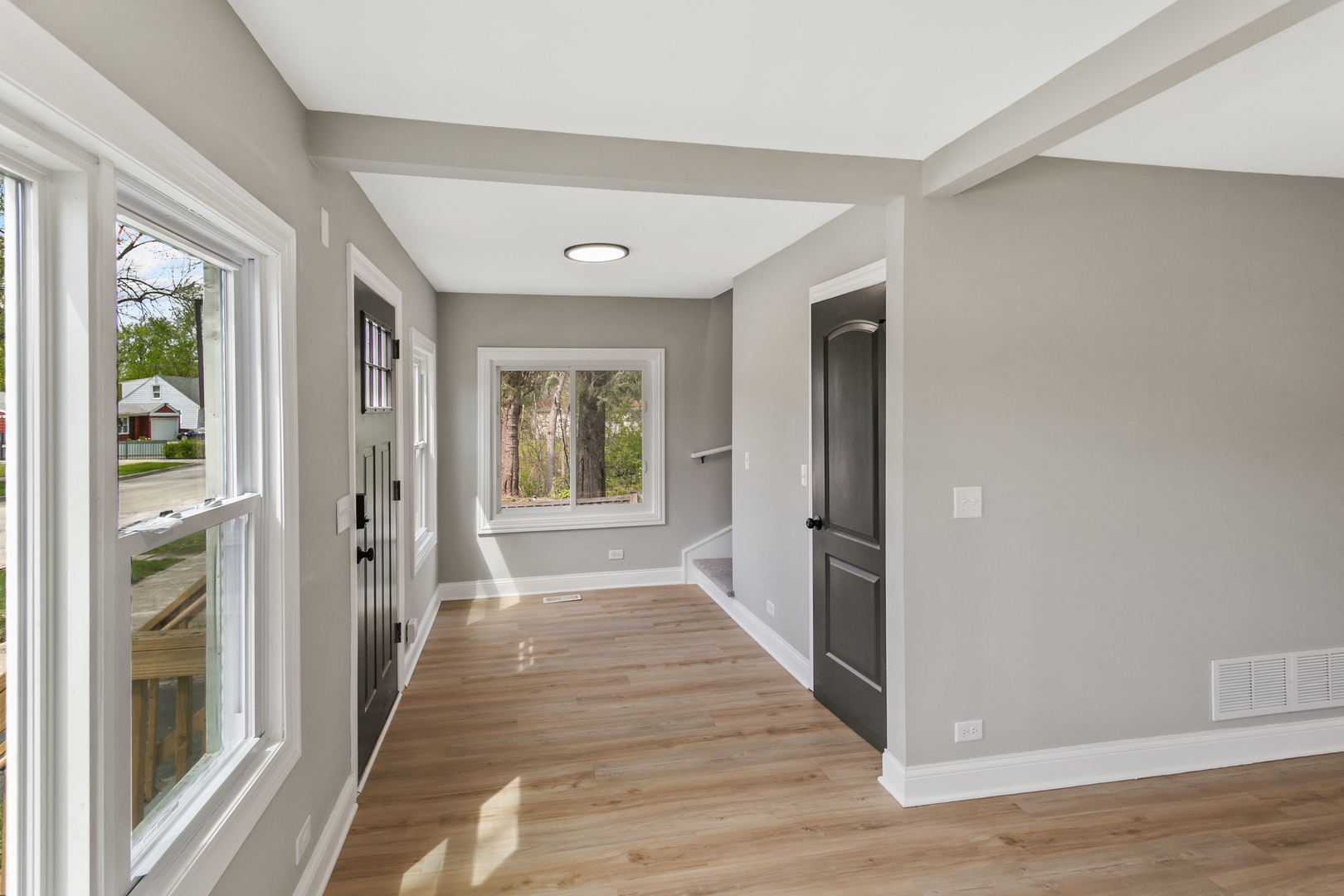 17065 Crane Avenue, Hazel Crest, IL 60429