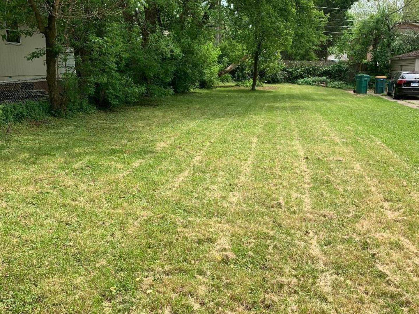 29 Ferndale Drive, Round Lake Beach, IL 60073