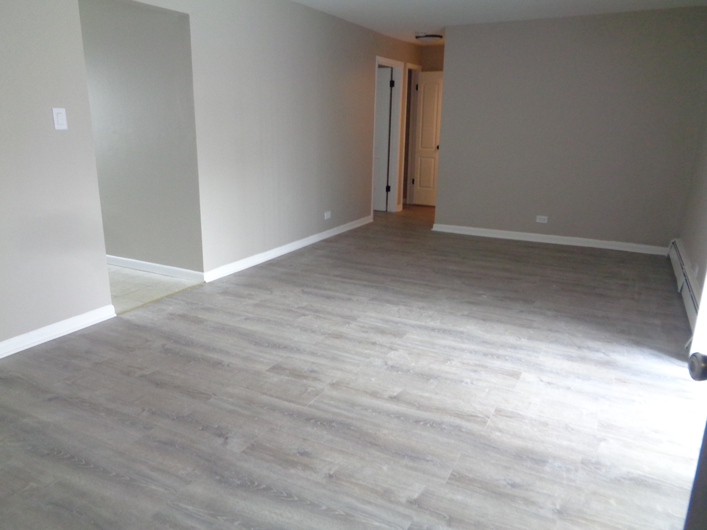 7323 W 79th Street #B, Bridgeview, IL 60455