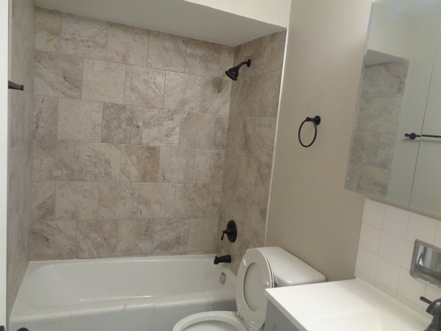 7323 W 79th Street #B, Bridgeview, IL 60455