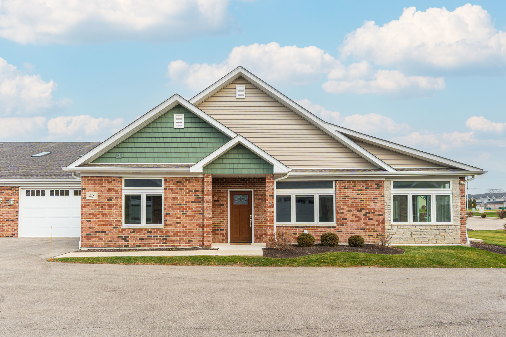 45 Briden Lane #45, Sycamore, IL 60178