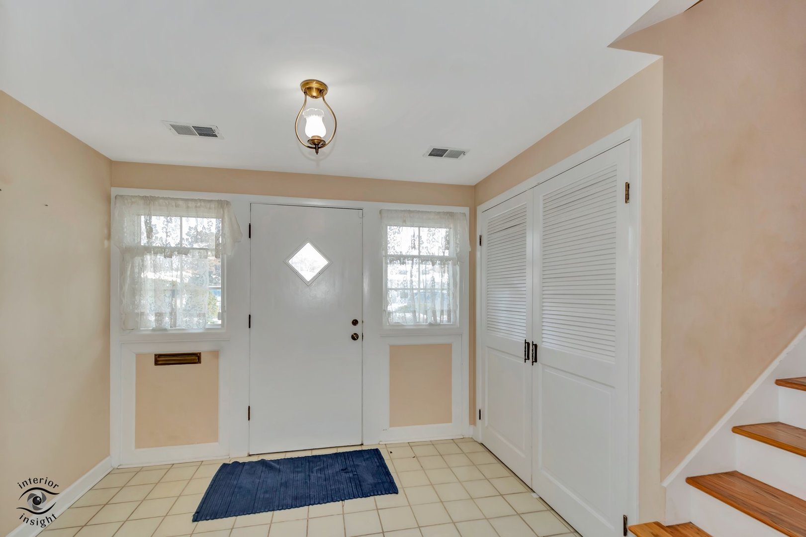 2815 Helen Drive, Glenview, IL 60025