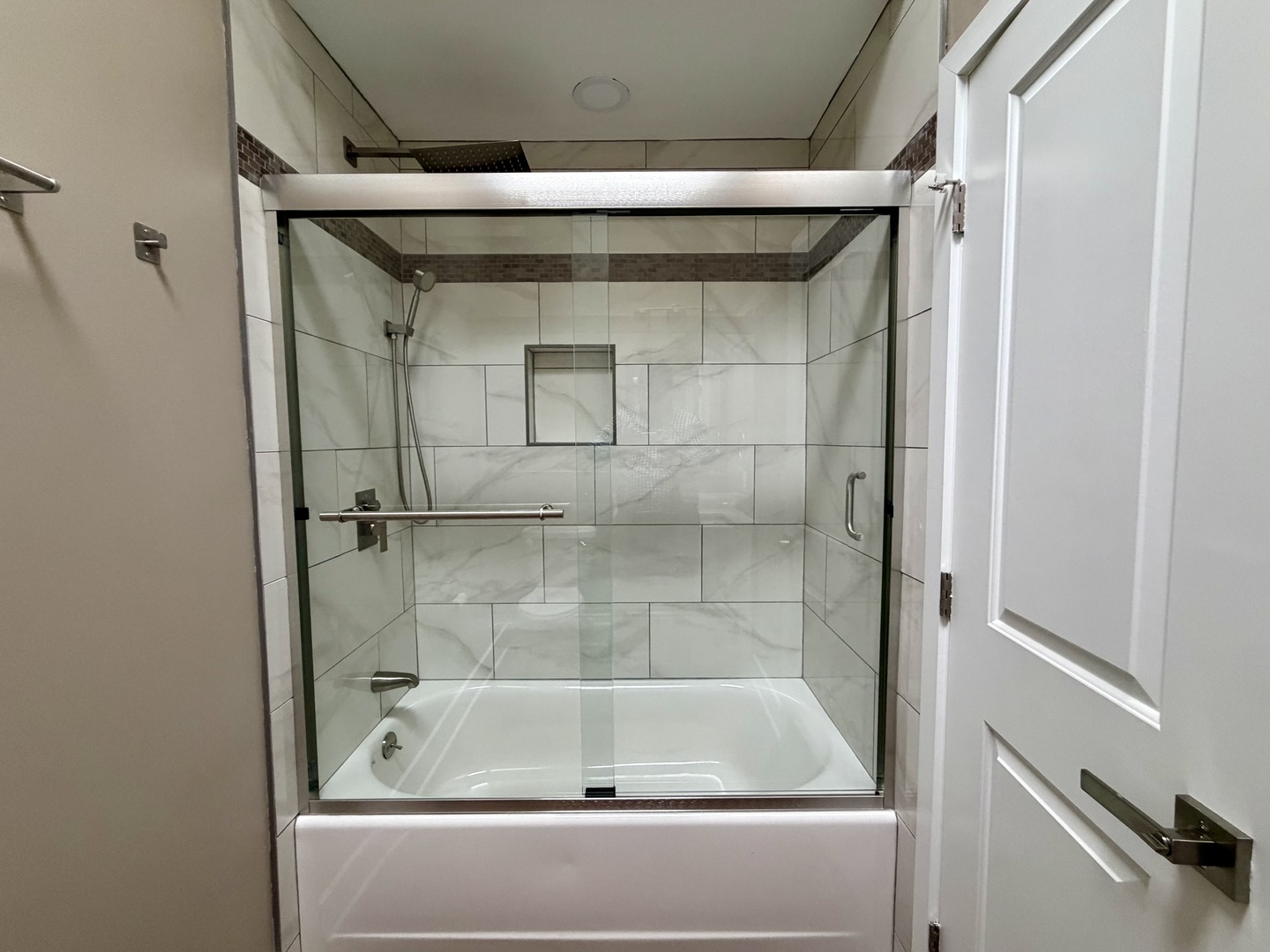 54 Brantwood Avenue, Elk Grove Village, IL 60007