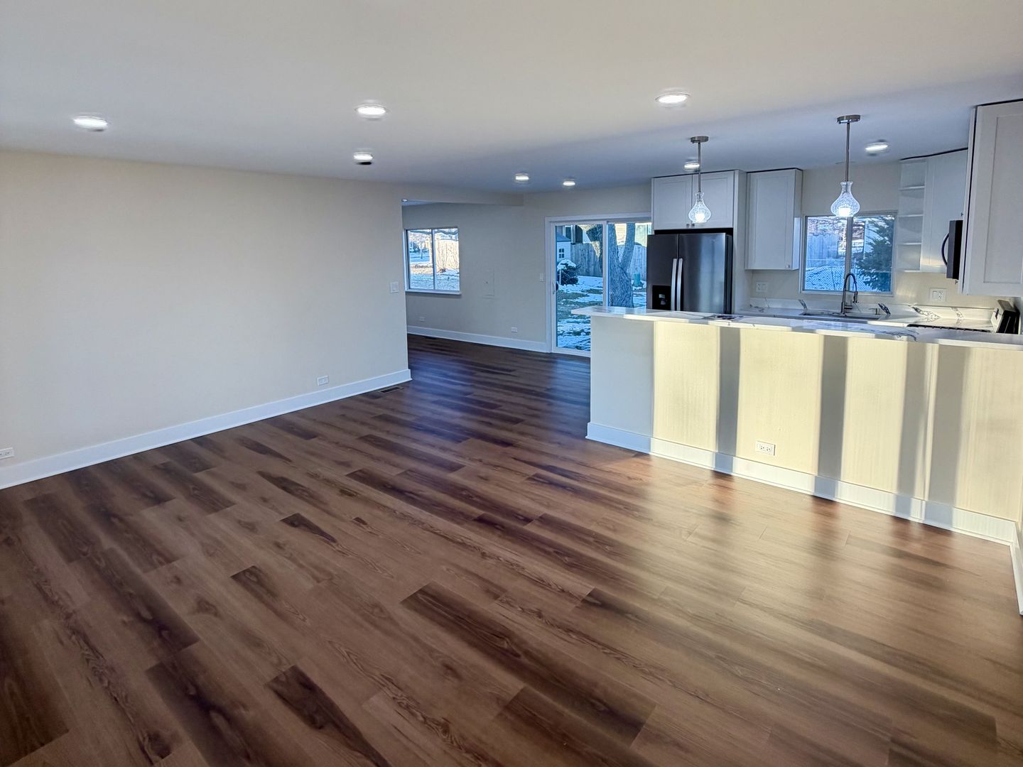 54 Brantwood Avenue, Elk Grove Village, IL 60007