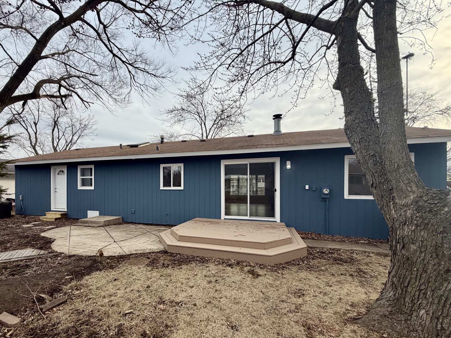 54 Brantwood Avenue, Elk Grove Village, IL 60007