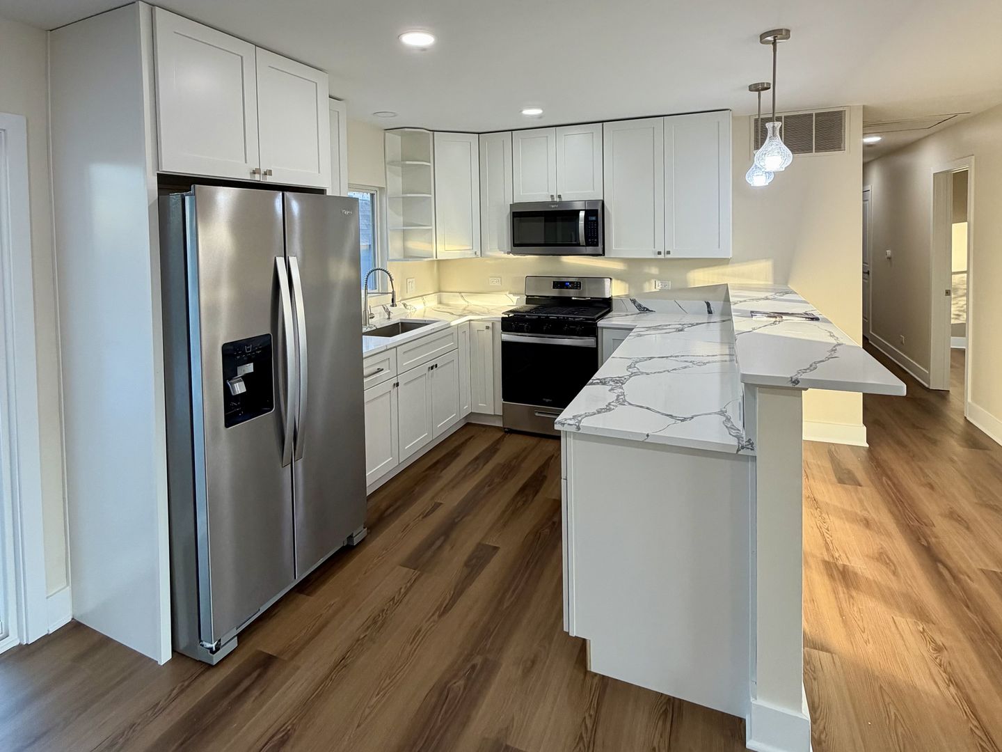 54 Brantwood Avenue, Elk Grove Village, IL 60007