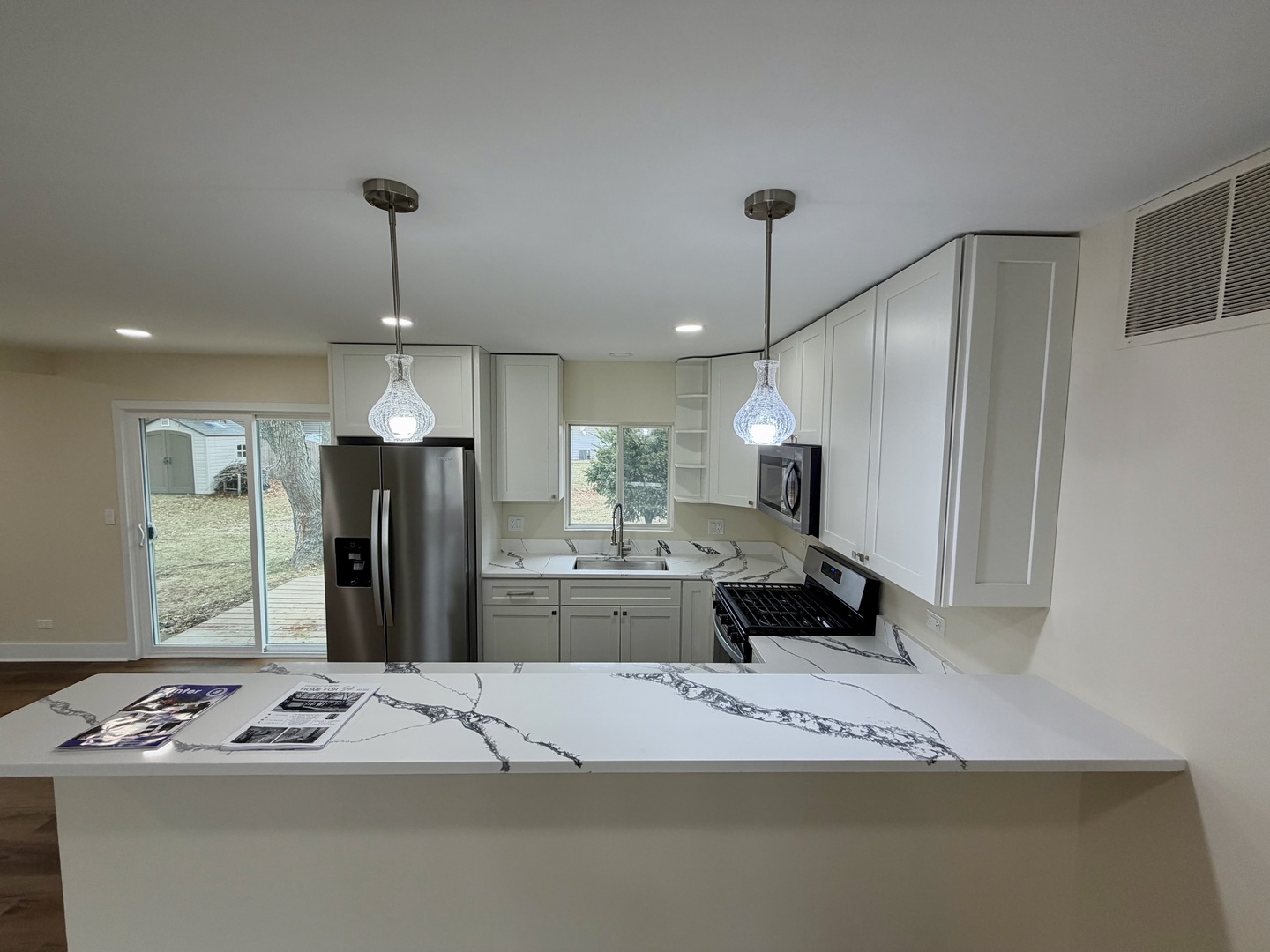 54 Brantwood Avenue, Elk Grove Village, IL 60007