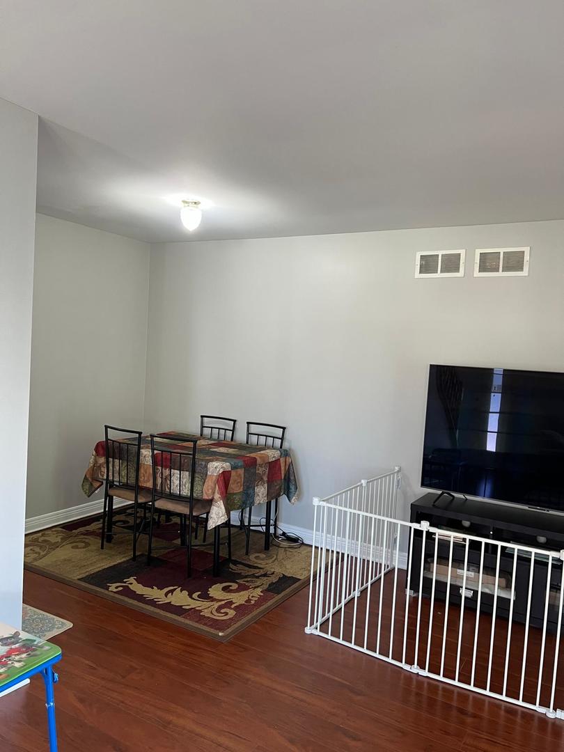 3496 Willowview Court #3496, Aurora, IL 60504