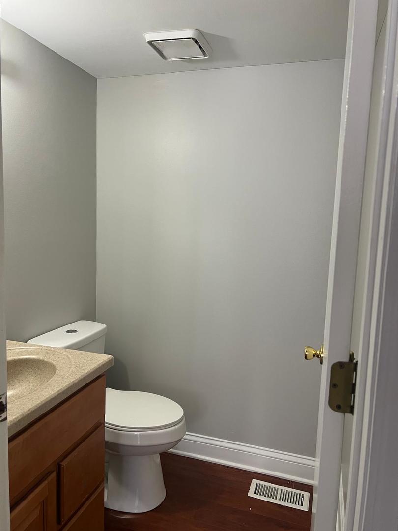 3496 Willowview Court #3496, Aurora, IL 60504