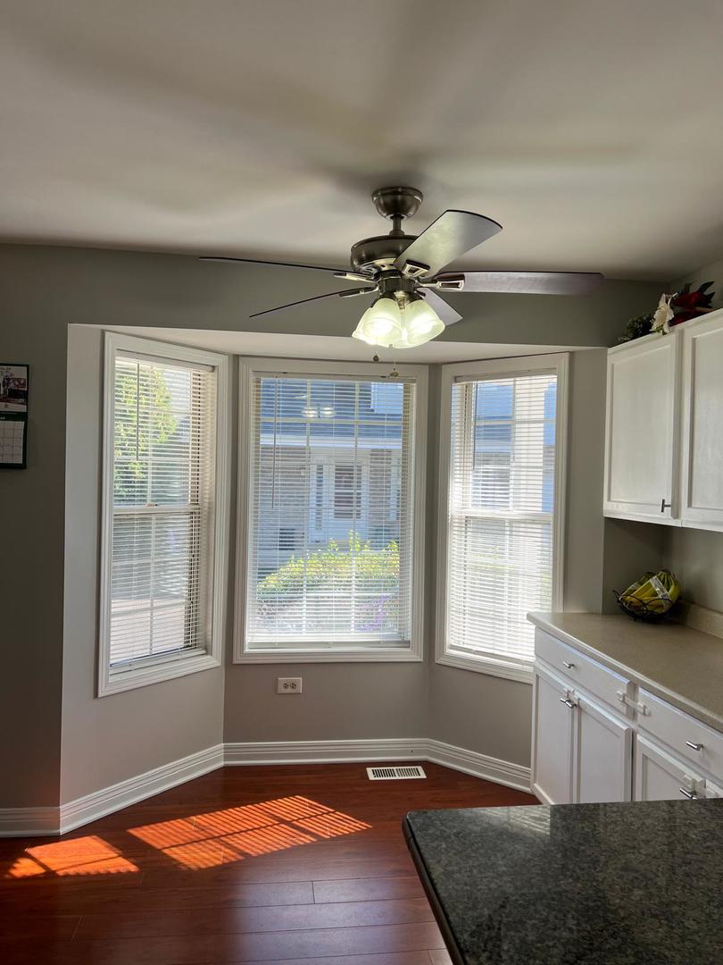 3496 Willowview Court #3496, Aurora, IL 60504