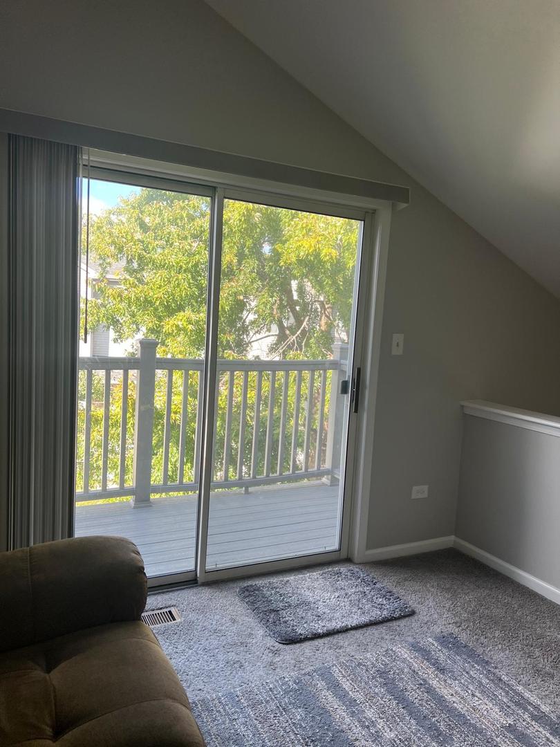 3496 Willowview Court #3496, Aurora, IL 60504