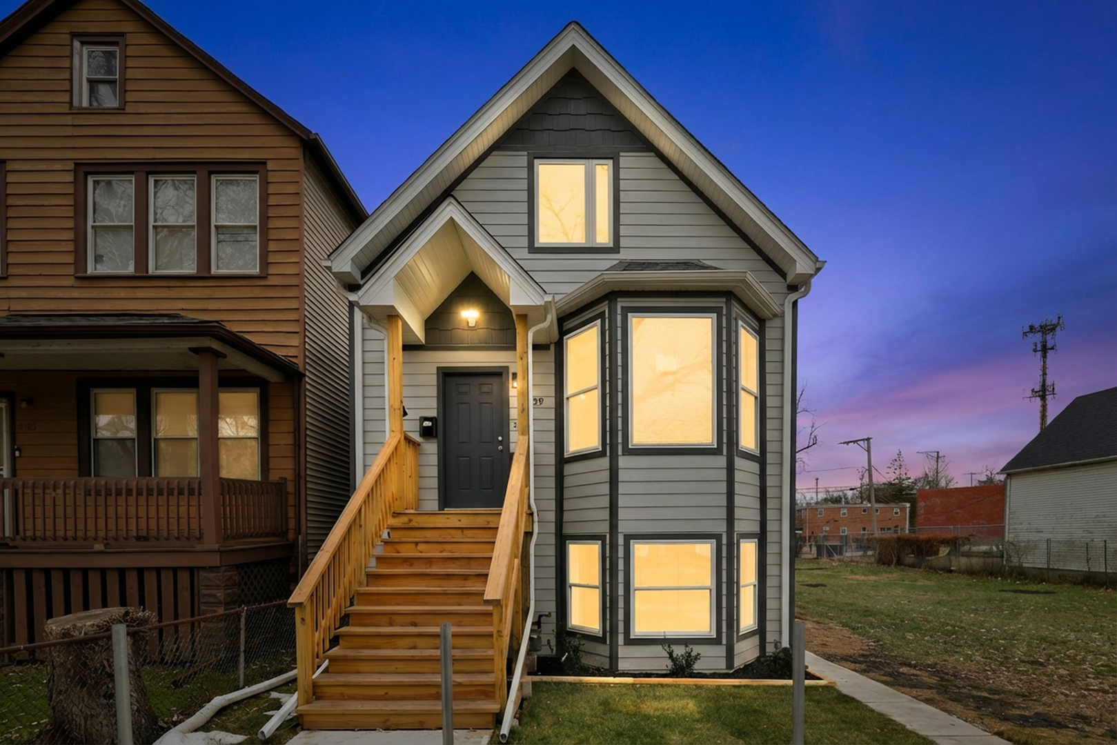 8839 S Colfax Avenue, Chicago, IL 60617