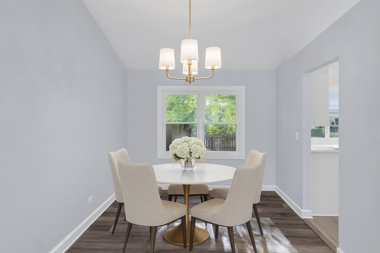 27W125 CHESTNUT Lane, Winfield, IL 60190