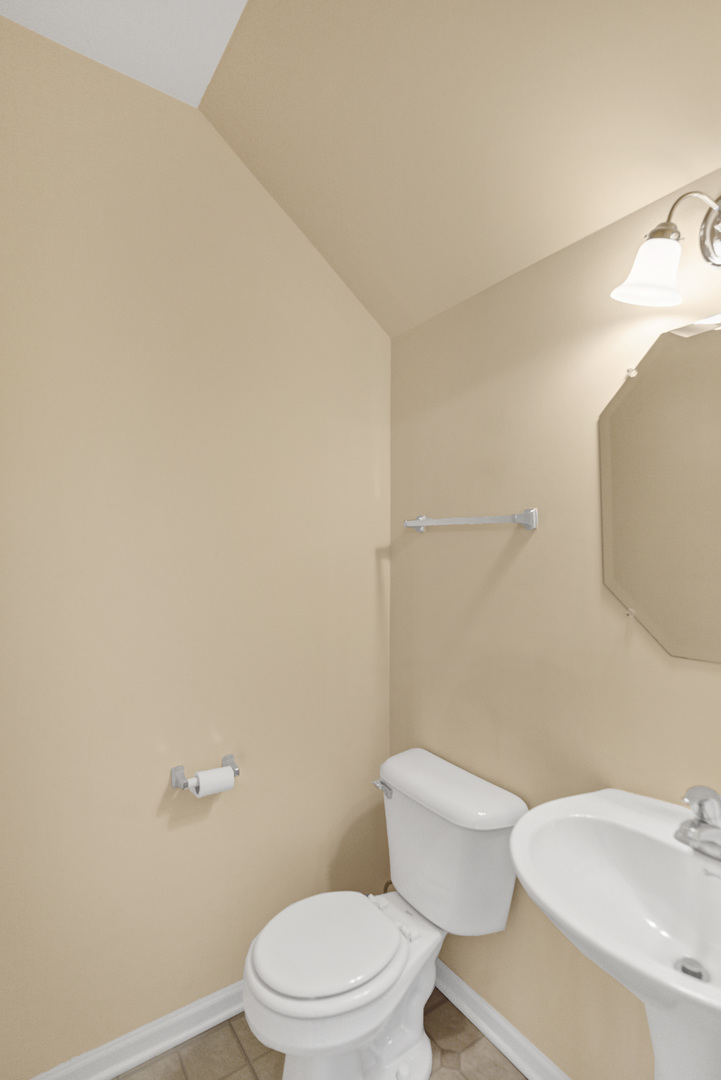 573 Telluride Drive, Gilberts, IL 60136