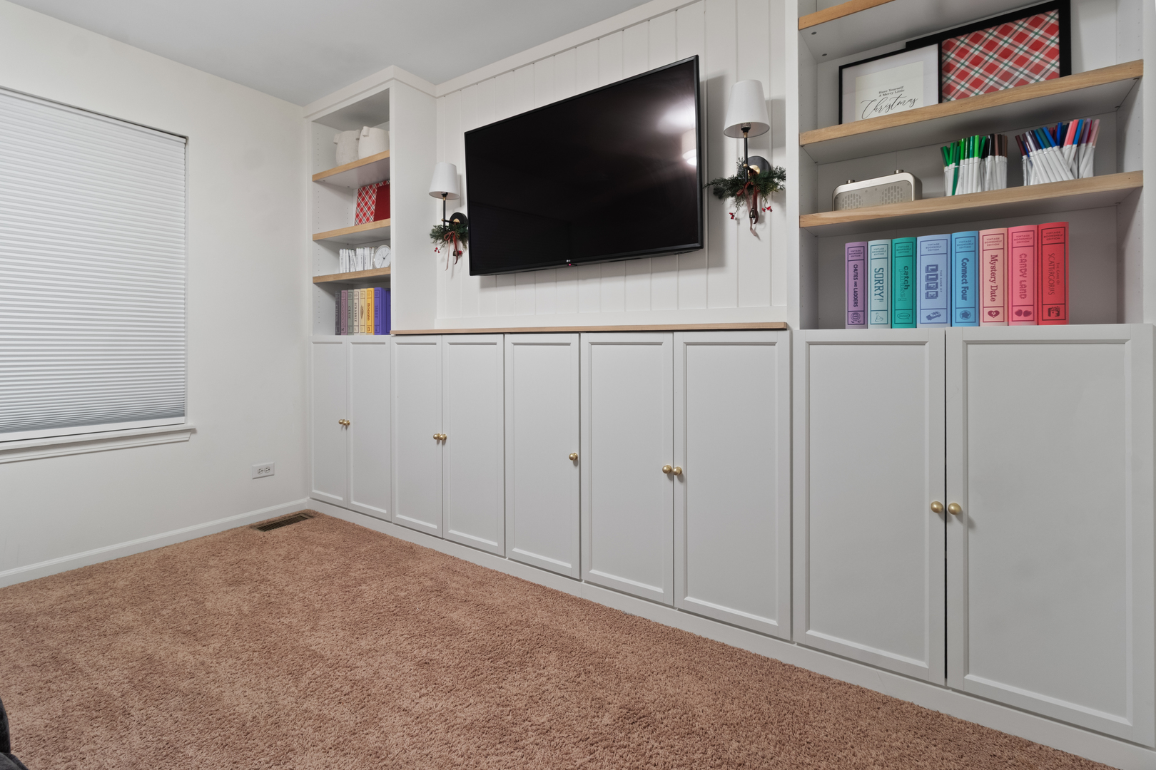 1286 Newport Circle, Pingree Grove, IL 60140