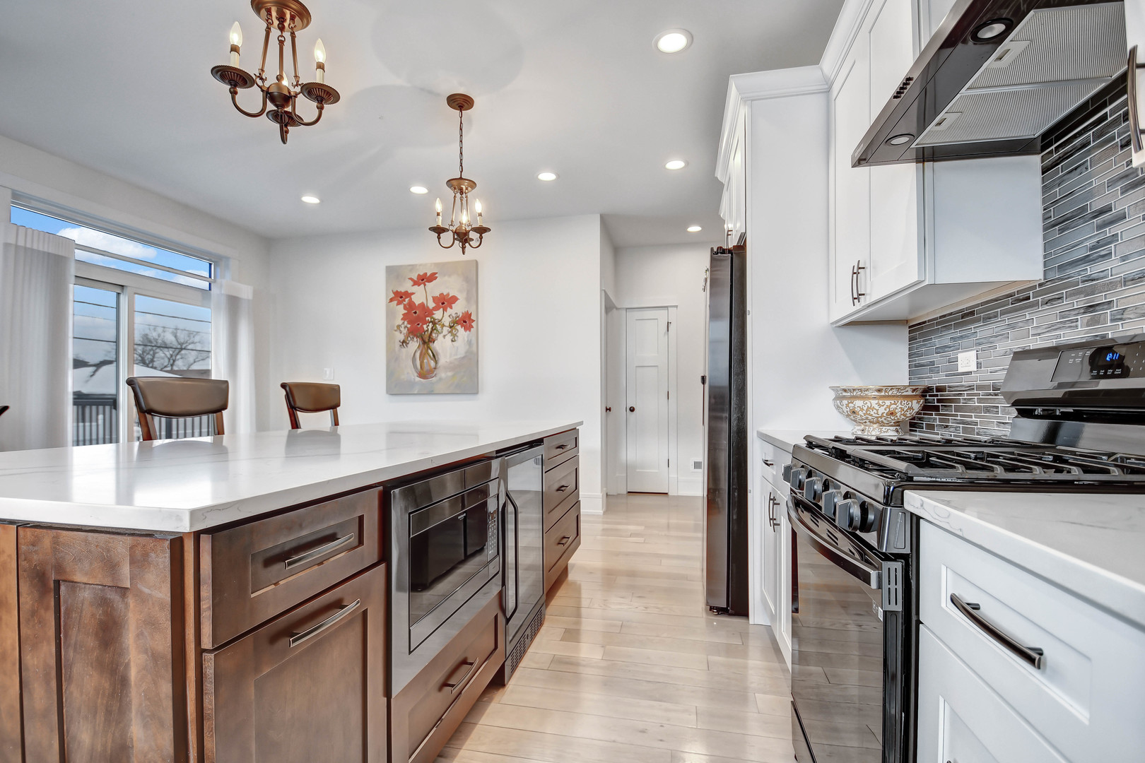 8332 S 78th Court, Justice, IL 60458