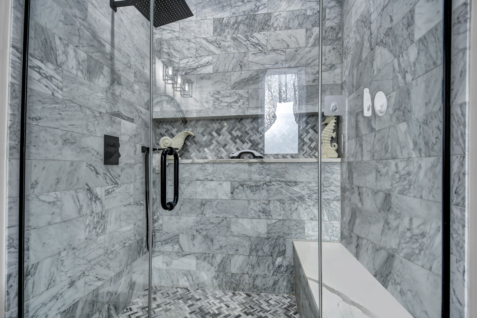 8332 S 78th Court, Justice, IL 60458