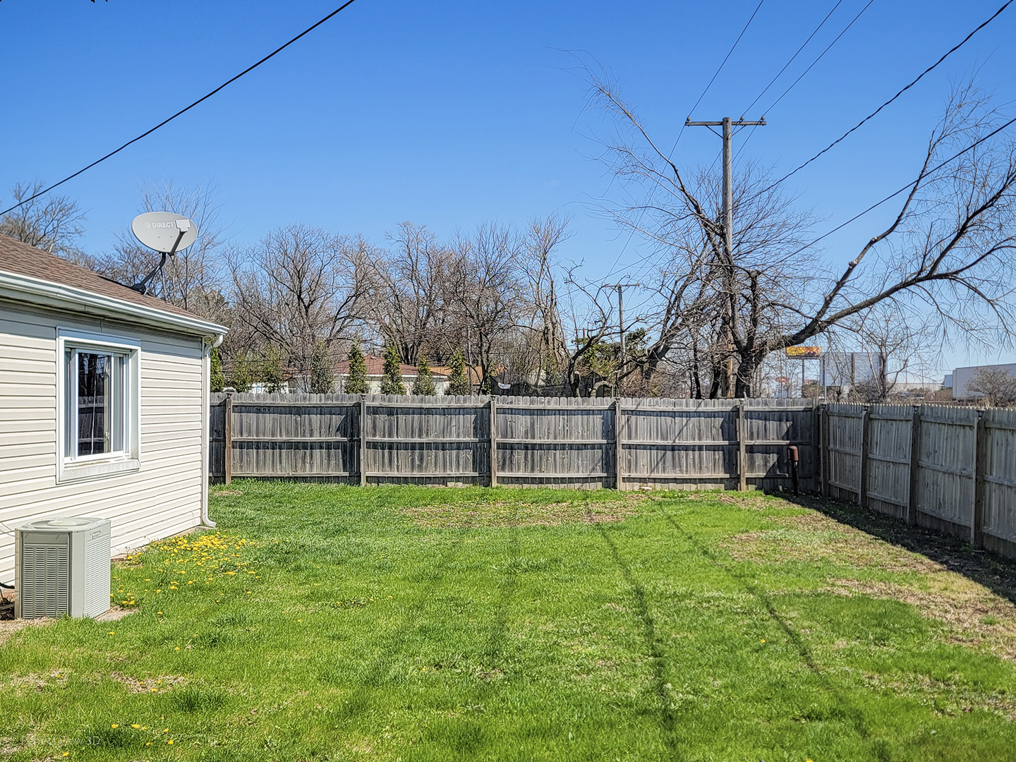 252 S Ashbury Avenue, Bolingbrook, IL 60440