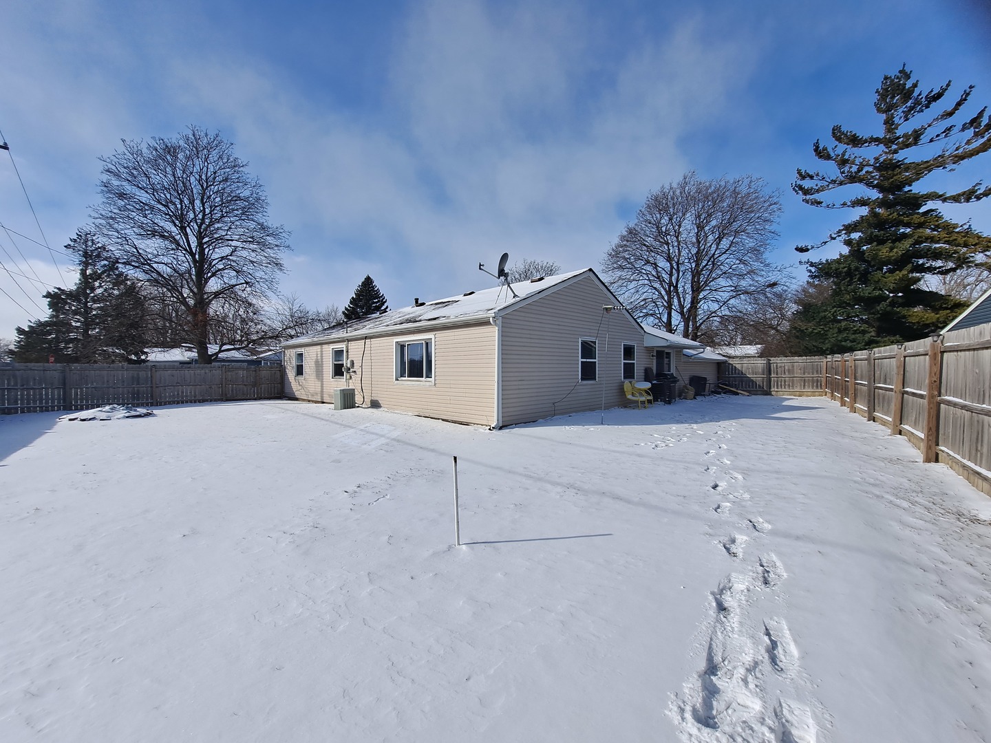 252 S Ashbury Avenue, Bolingbrook, IL 60440