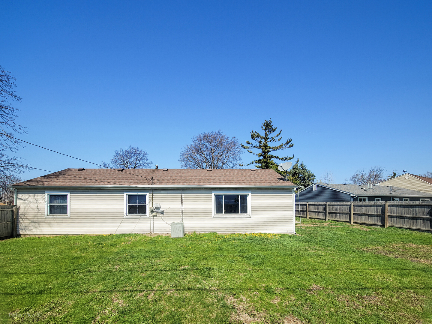 252 S Ashbury Avenue, Bolingbrook, IL 60440