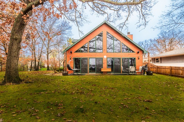 24121 64th Place, Salem, WI 53168