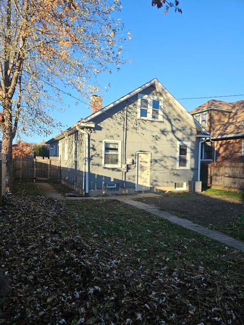 2521 Orchard Street, Blue Island, IL 60406