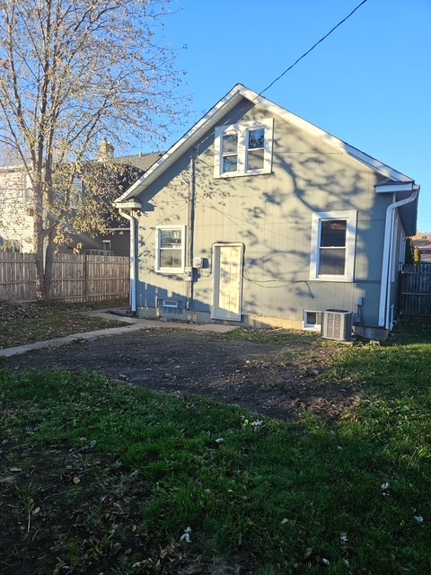 2521 Orchard Street, Blue Island, IL 60406