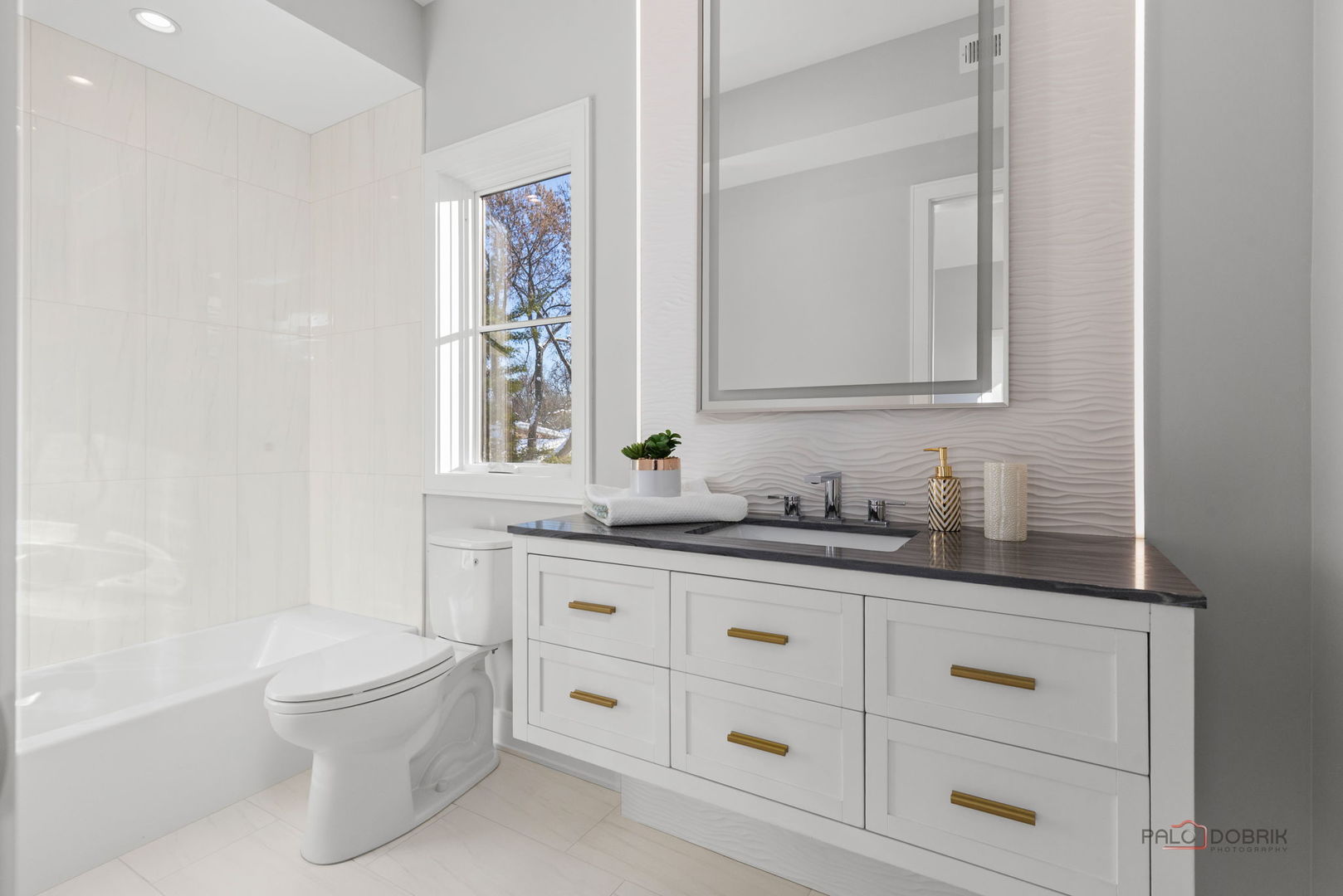 408 Beverly Drive, Wilmette, IL 60091