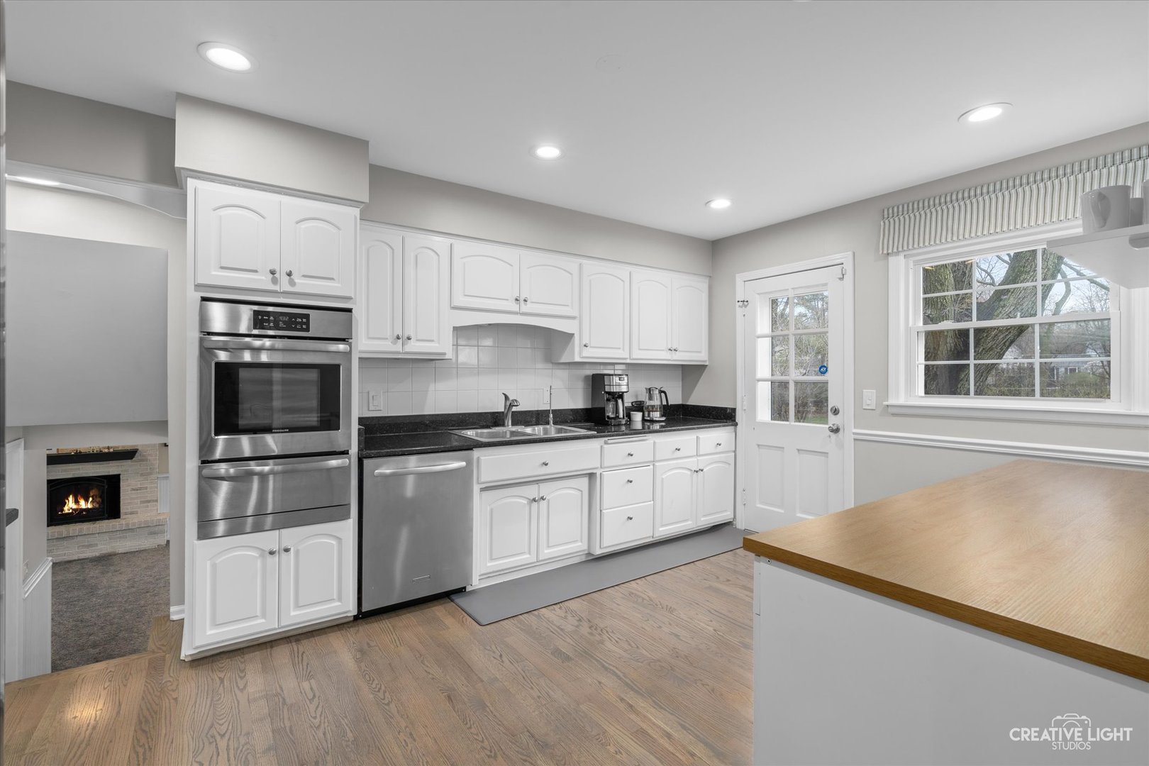 1104 N Brainard Street, Naperville, IL 60563