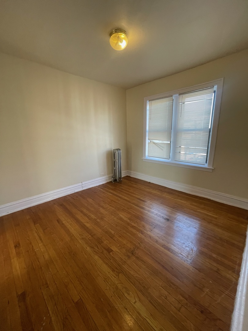 117 E 68th Street #3, Chicago, IL 60637