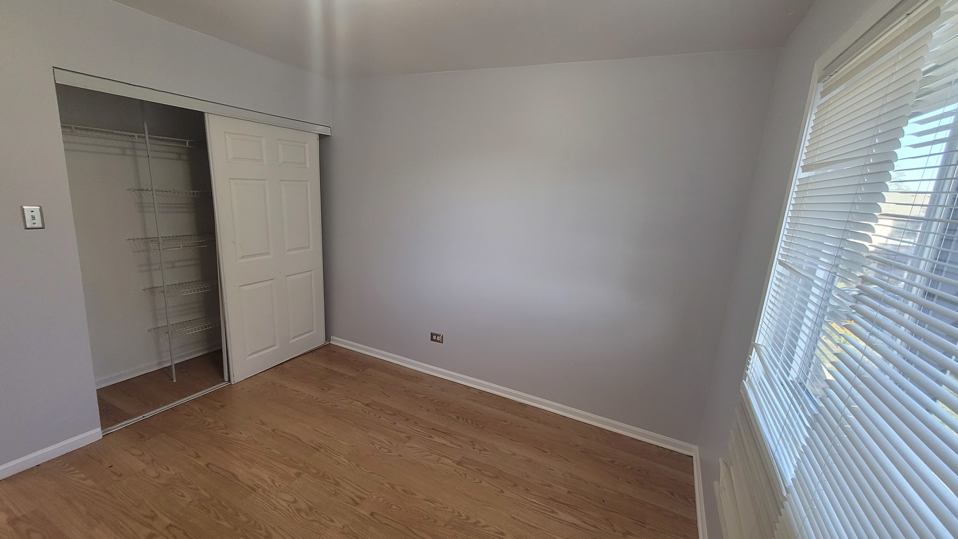 6084 Fremont Drive #6084, Hanover Park, IL 60133