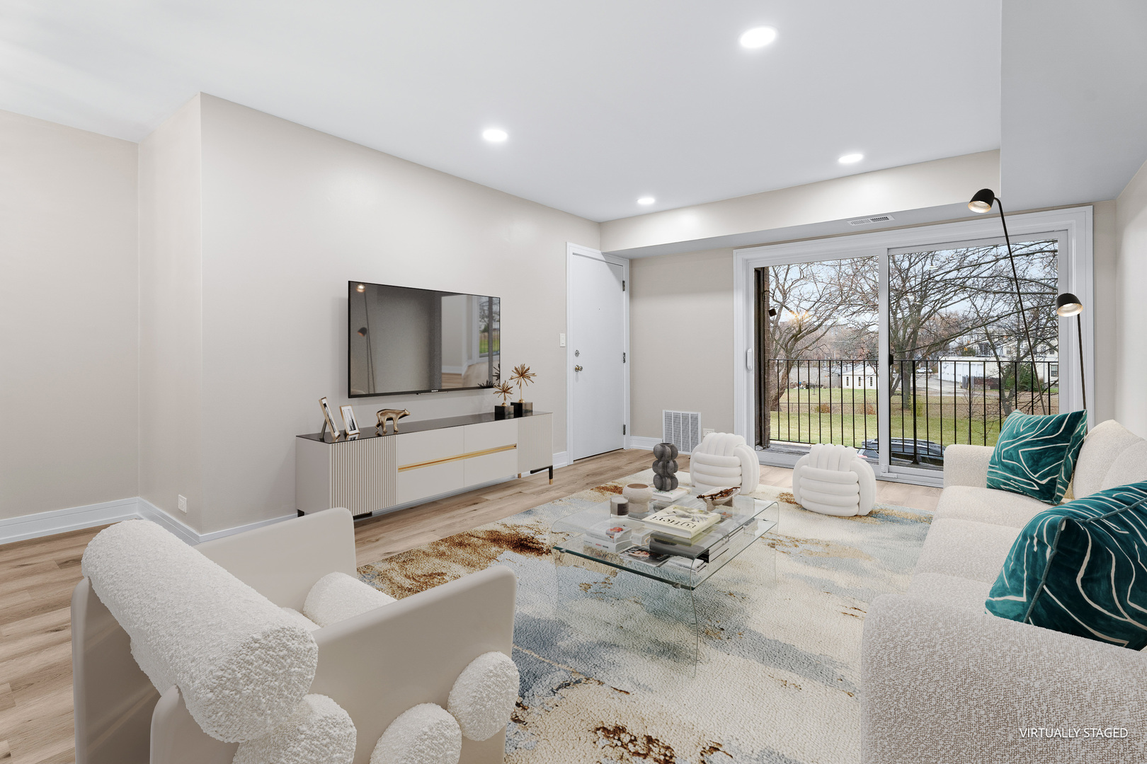 129 W Brandon Court #23, Palatine, IL 60067