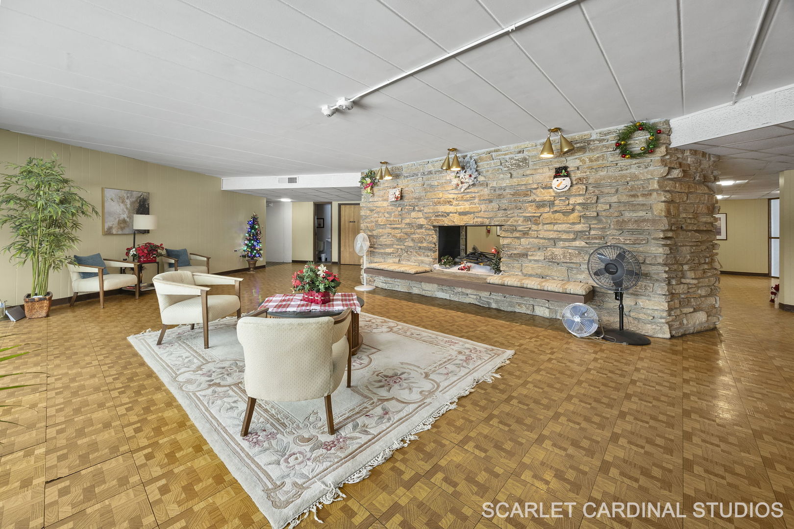 5540 Walnut Avenue #7B, Downers Grove, IL 60515