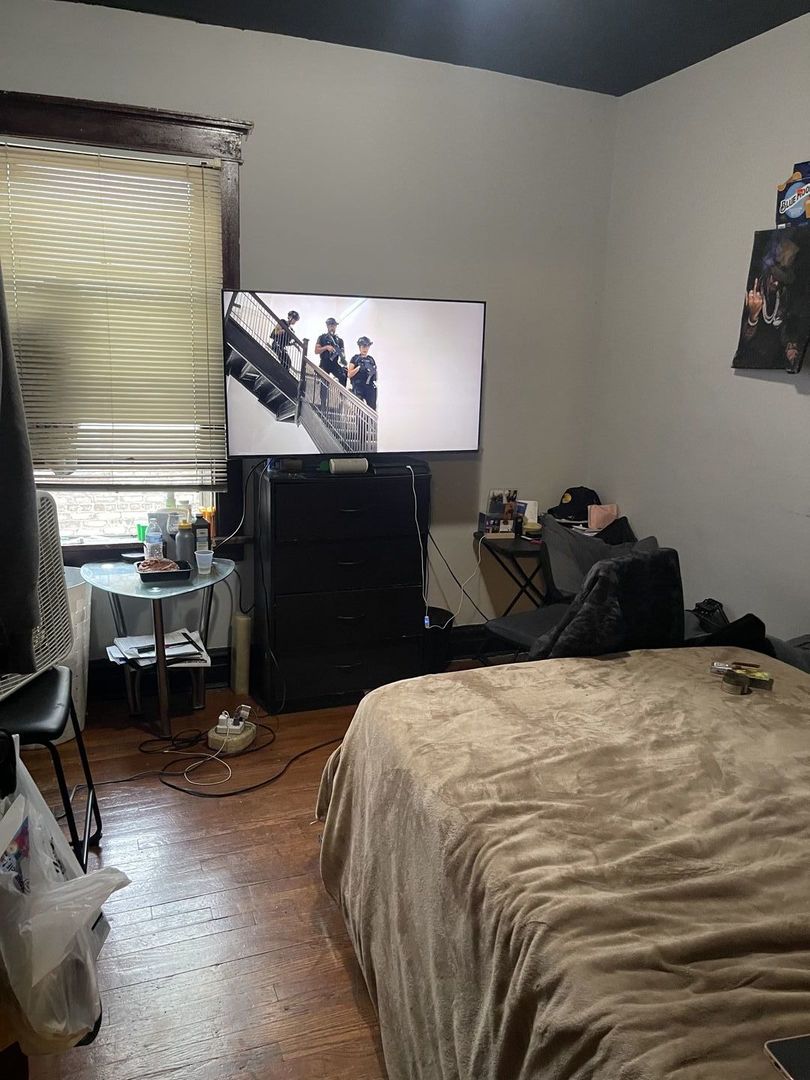 15616 Loomis Avenue, Harvey, IL 60426