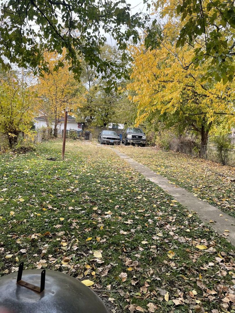 15616 Loomis Avenue, Harvey, IL 60426