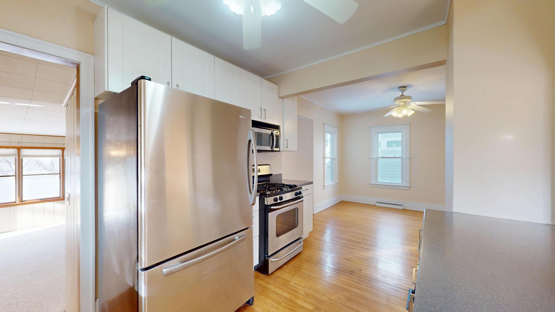 4512 Saratoga Avenue, Downers Grove, IL 60515