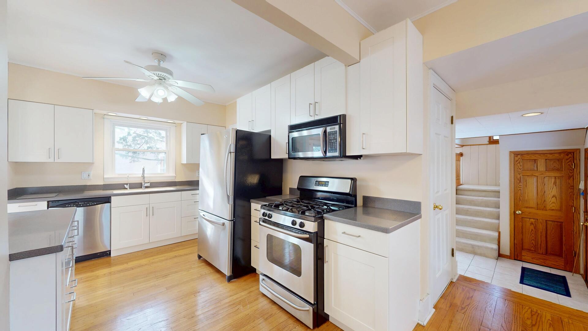 4512 Saratoga Avenue, Downers Grove, IL 60515