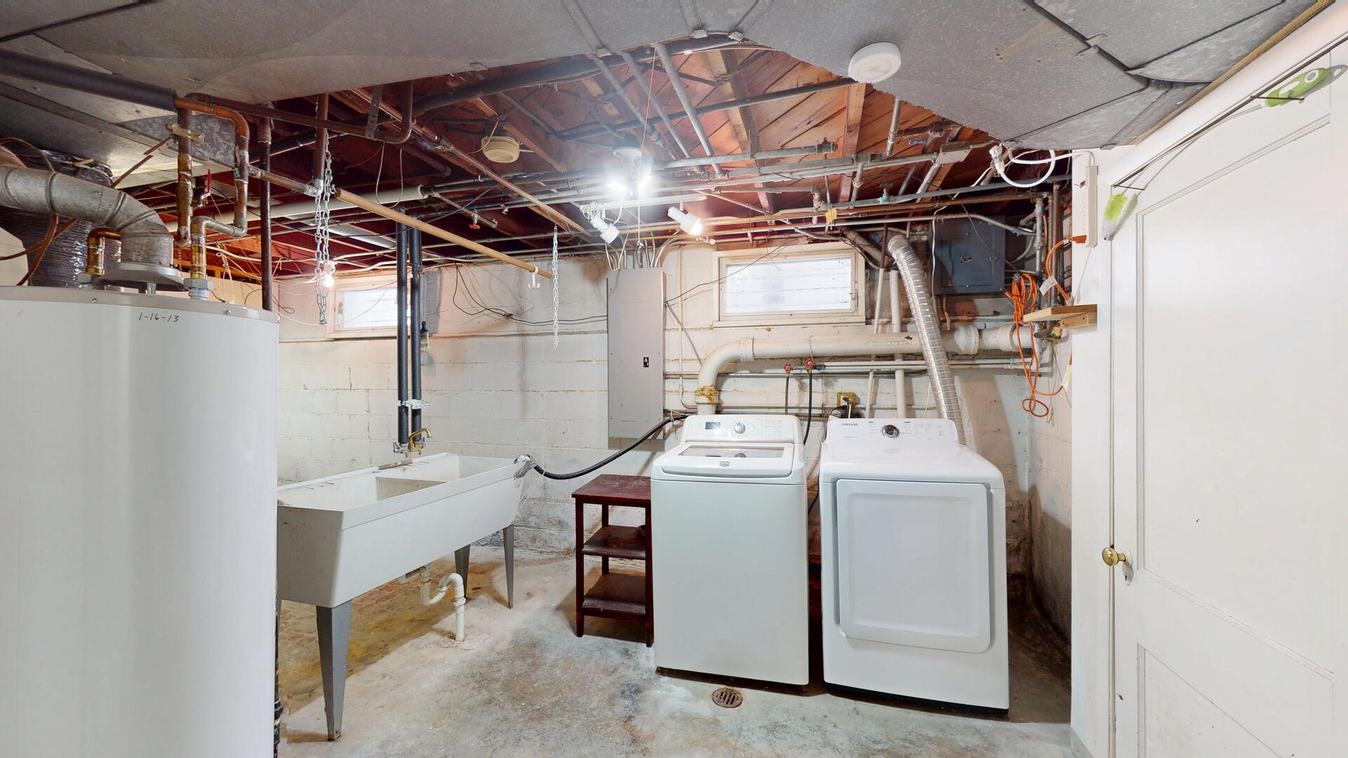 4512 Saratoga Avenue, Downers Grove, IL 60515