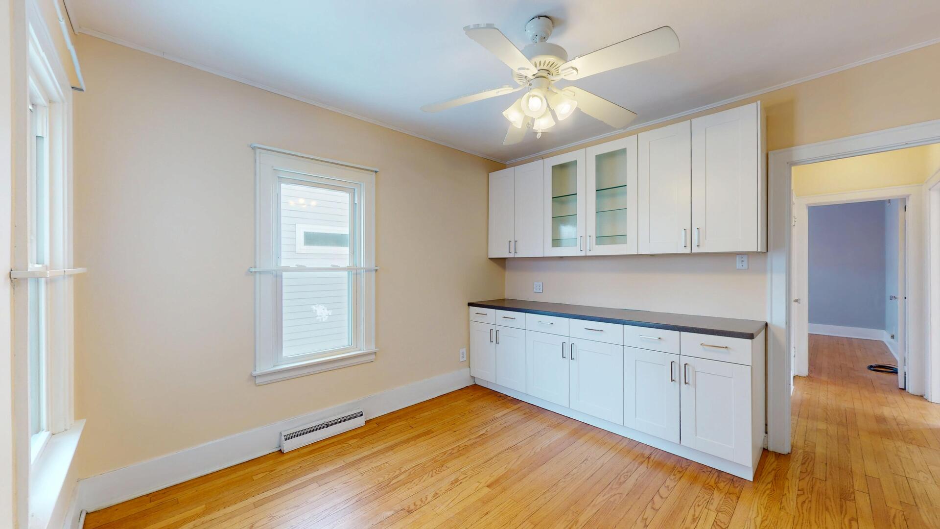 4512 Saratoga Avenue, Downers Grove, IL 60515