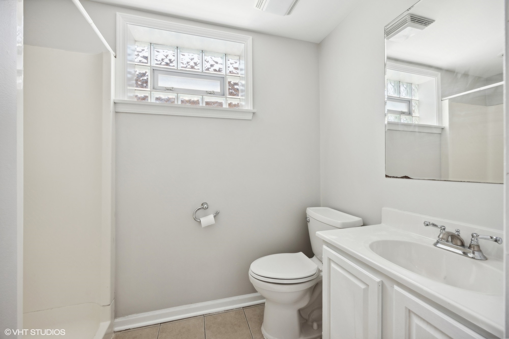 8152 Mayfield Avenue, Burbank, IL 60459