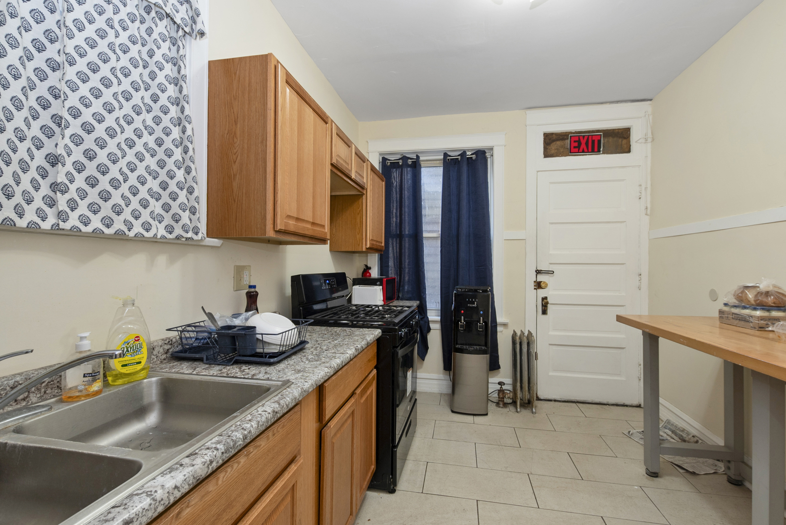 11247 S King Drive, Chicago, IL 60628