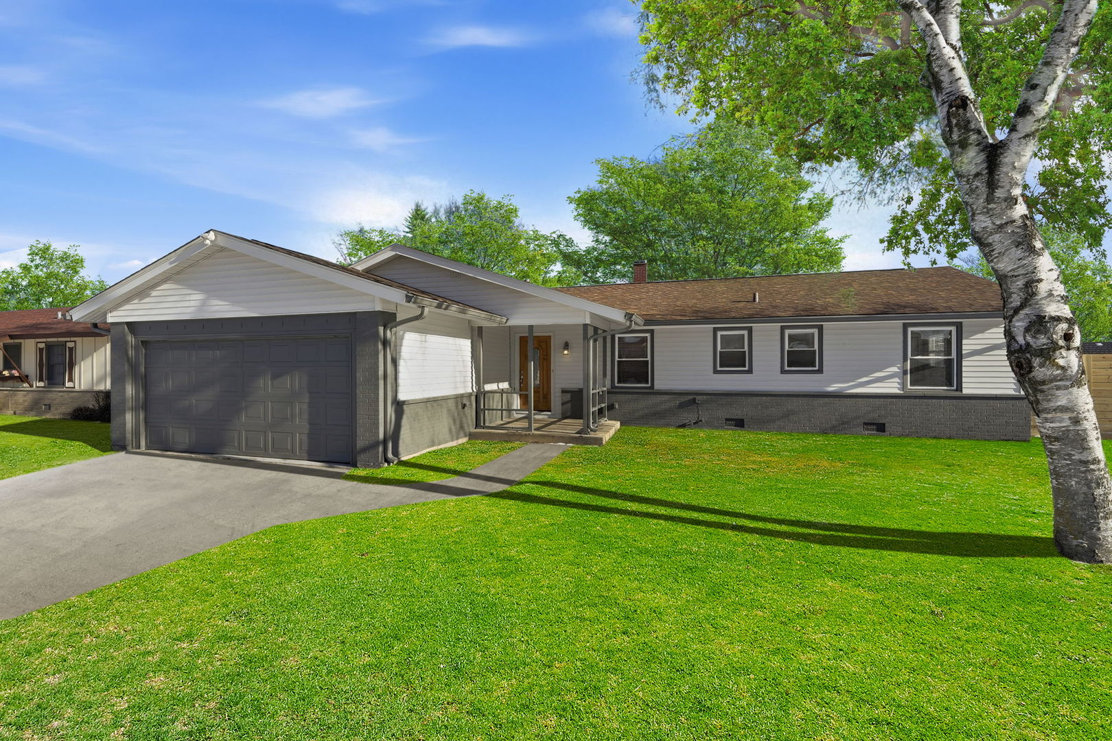 9 Forest Lane, Elk Grove Village, IL 60007